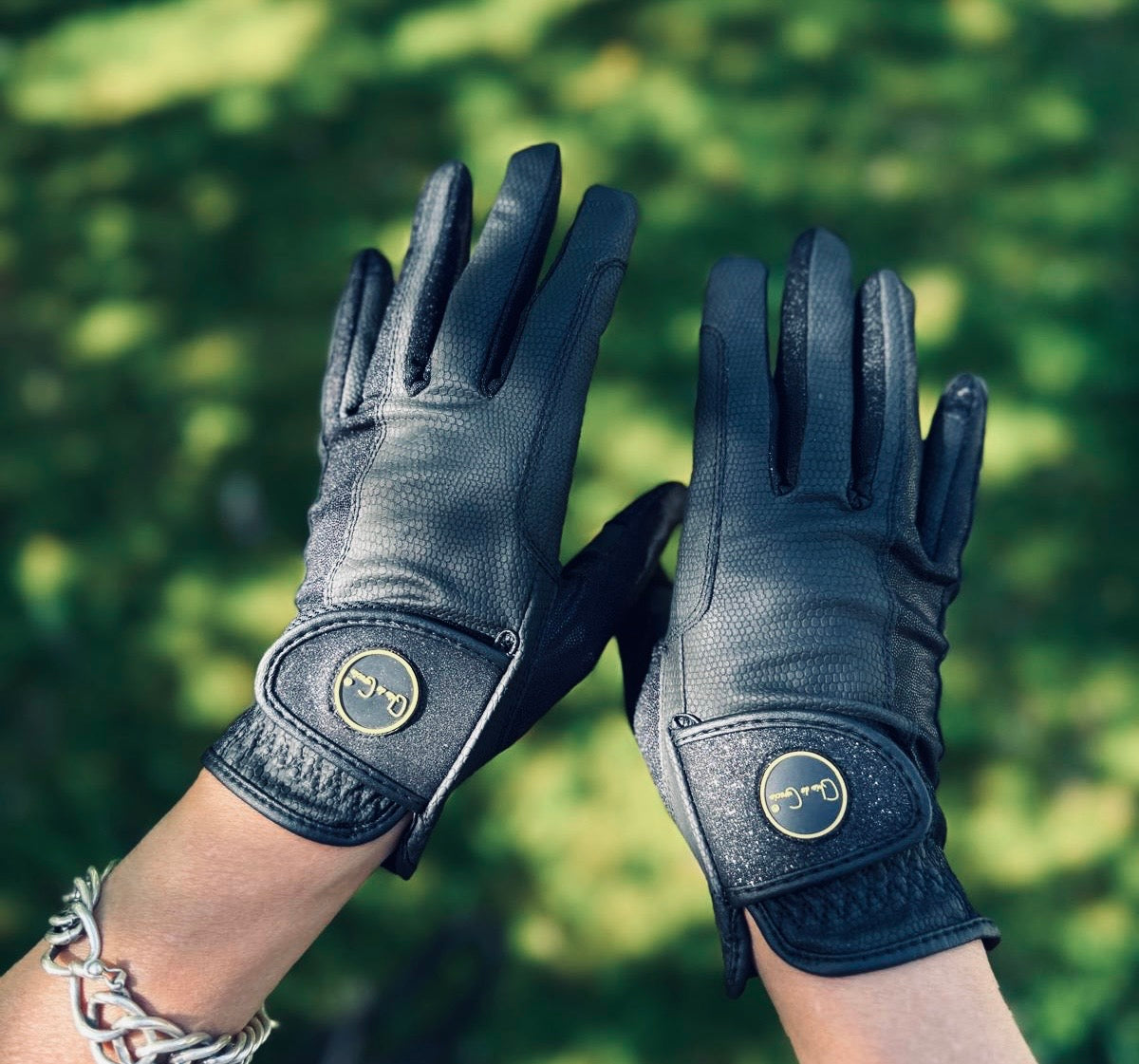 CdG-Ratsastushanskat Touch Screen -lahjarusetti